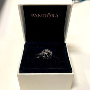 Pandora Hearts All Over Charm